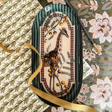 Enamel Tray 'Giraffe' Oval by Roomytown UK