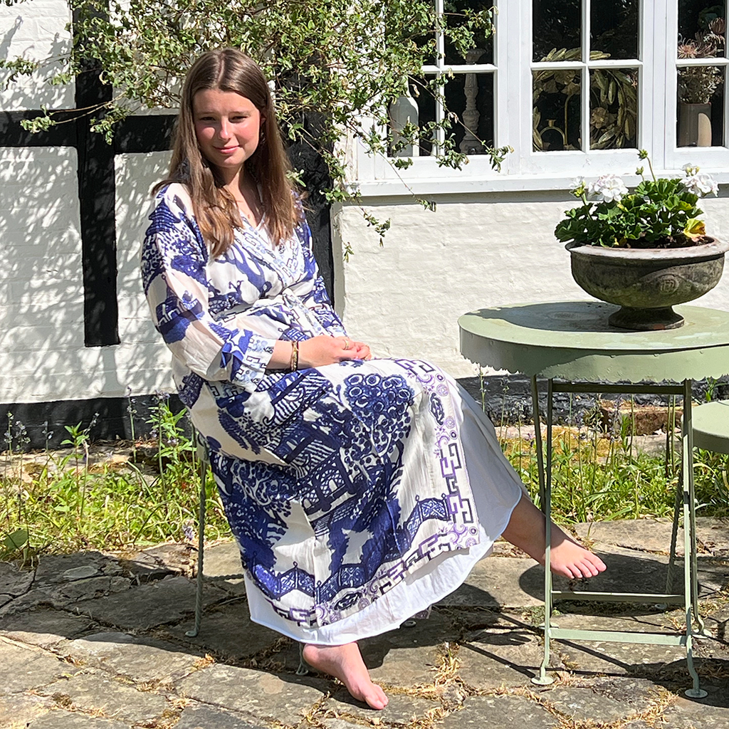 Giant Willow Dressing Gown by One Hundred Stars