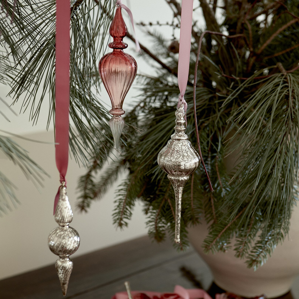 Glass Icicle Dome Champagne Decoration.