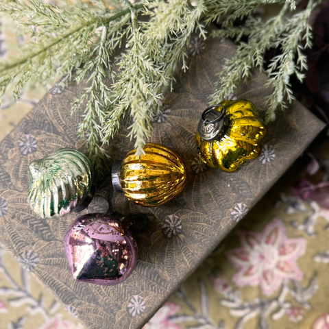 Glass 'Gala Sycamore' Christmas Tree Decorations - Set of Four