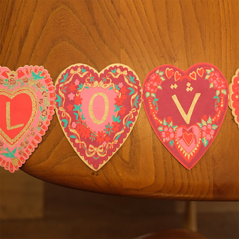 Greeting Card 'LOVE' Concertina card by East End Press