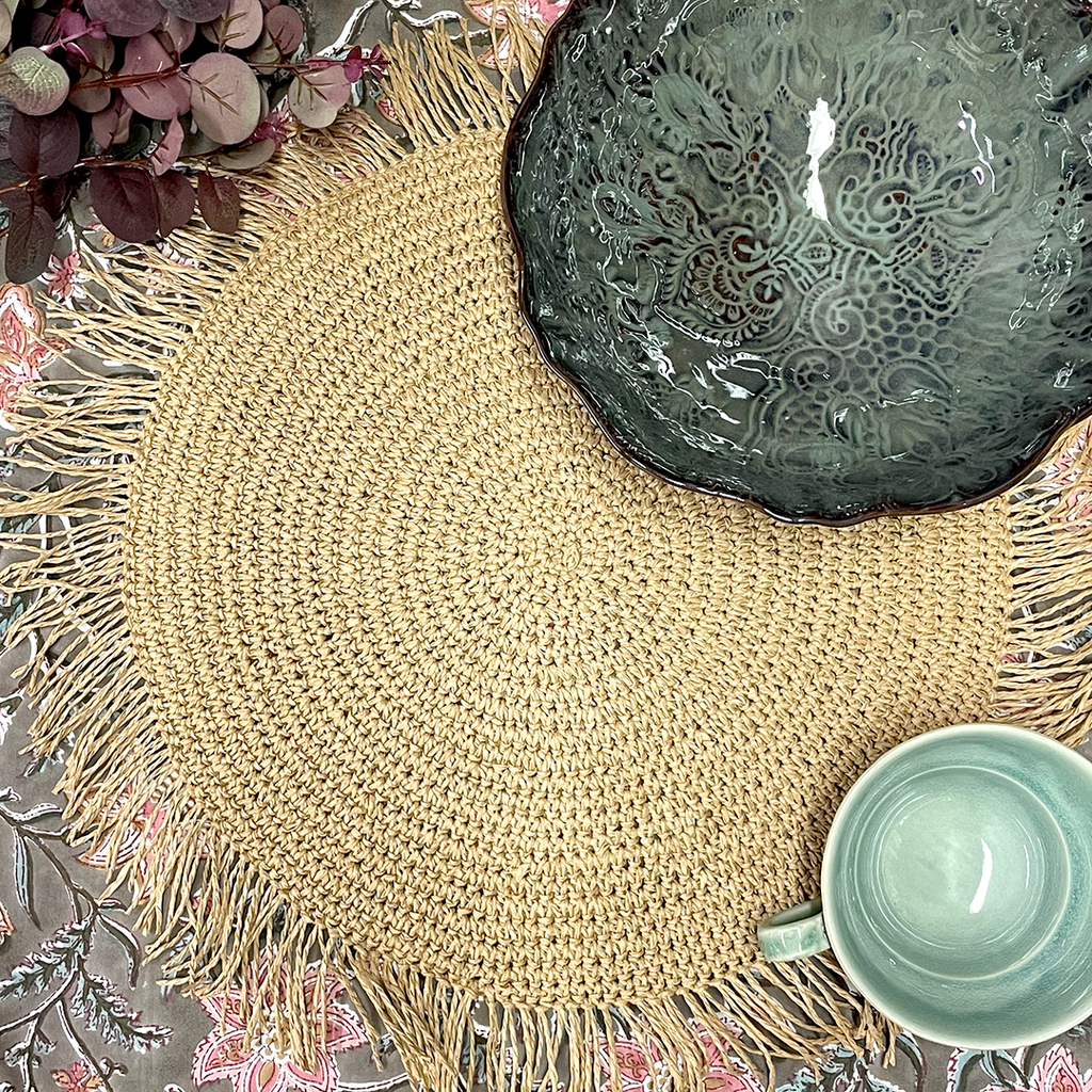 Natural Twisted Grass Placemat.