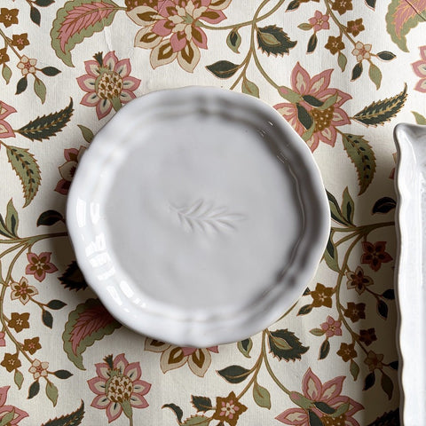 Arabesque 'Amuse Bouches' Plate crackle glazed in 'White' by Sthal of Sweden - Curated Living