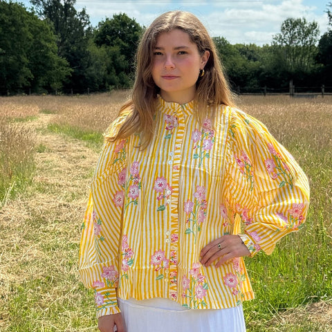 Blouse 'Christina' Flowers by Autre Aura - Curated Living