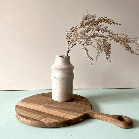 HDEya 'Round Chopping Board with Handle' by House Doctor - Curated Living