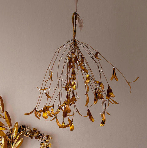 Golden Hanging Mistletoe, Extra Large.