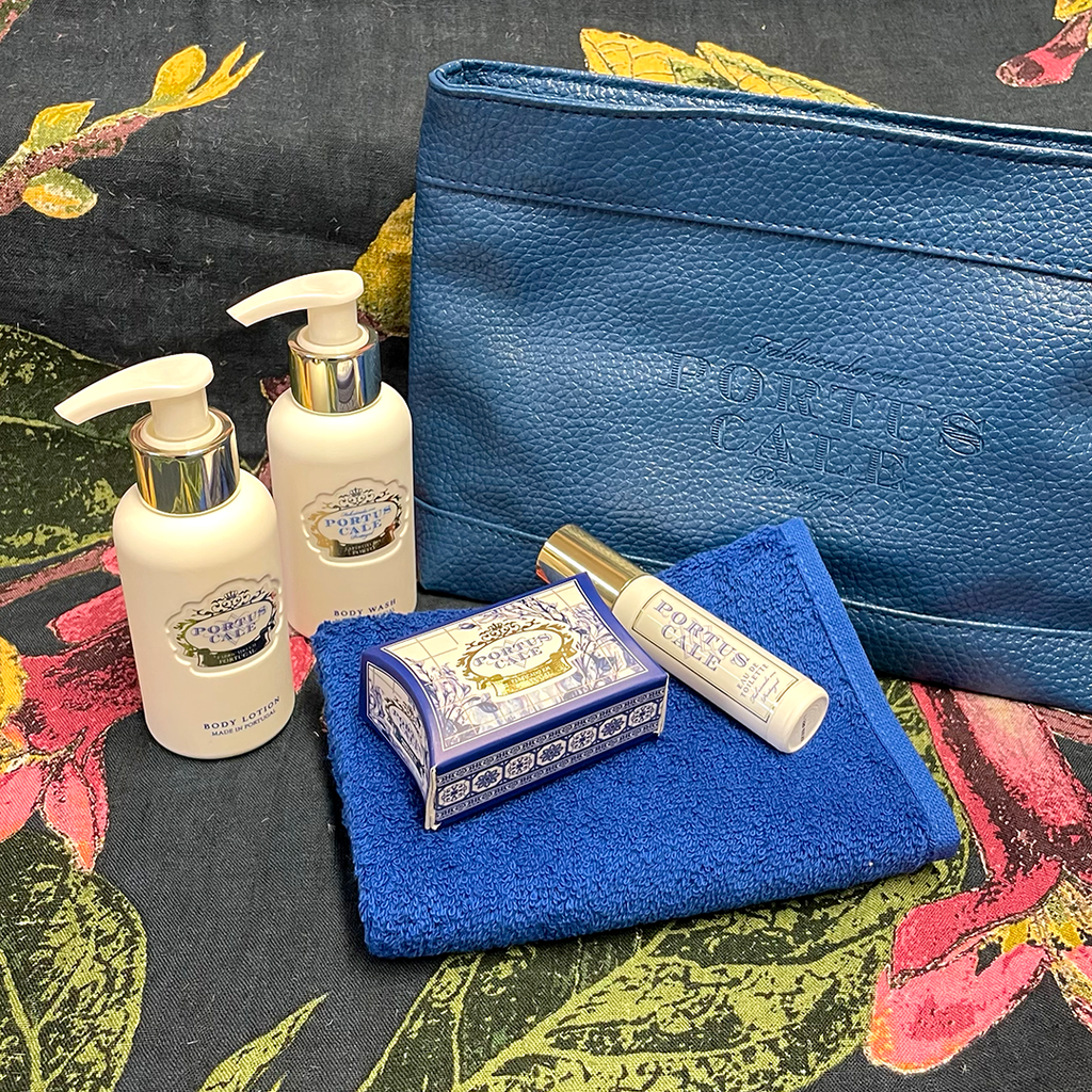 Portus Cale Gold & Blue Travel Bag Set.