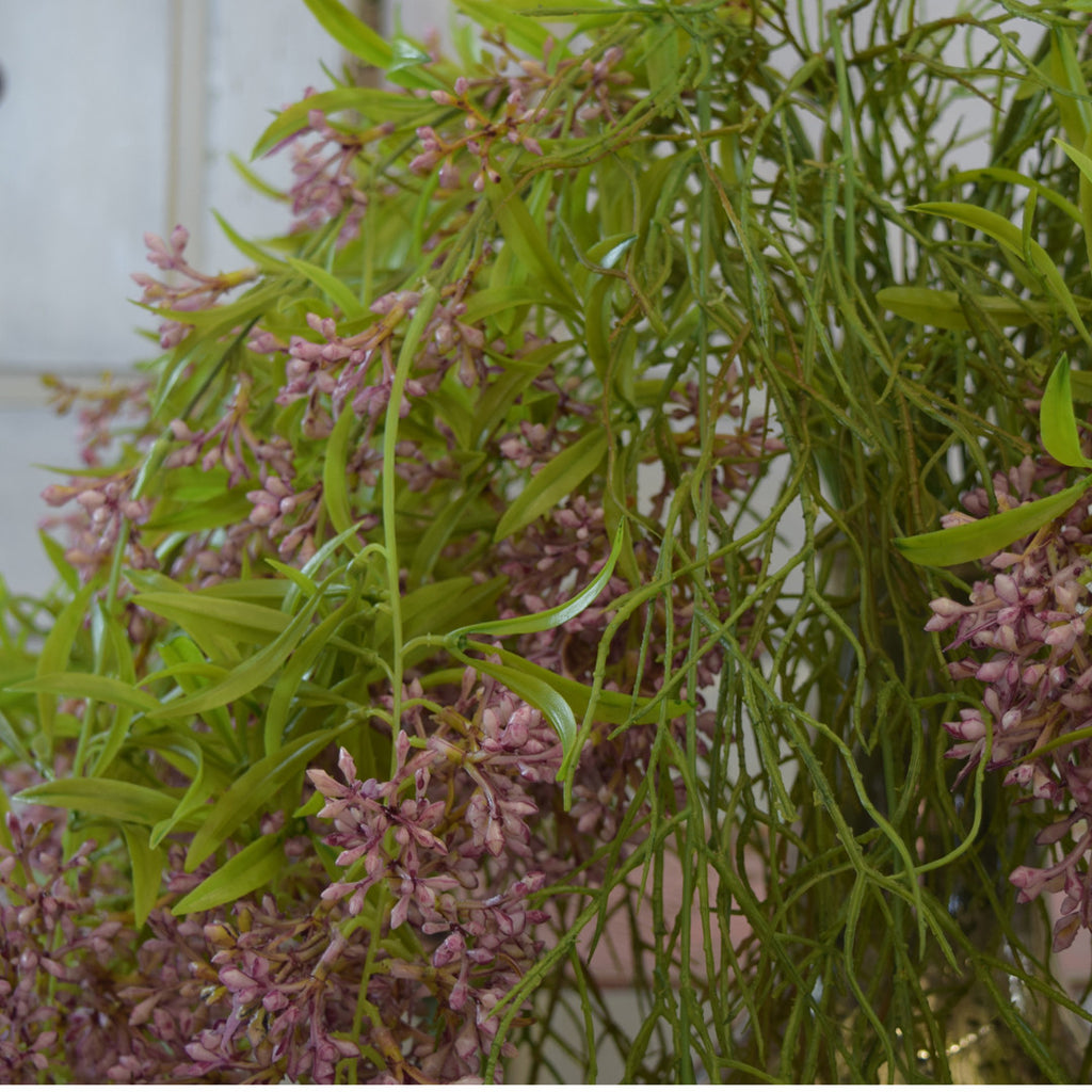 Abigail Ahern Flowers: Faux Trailing Lilac & Trailing Horsetail