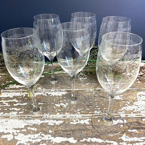 White Wine Glasses With Etched Pattern - Curated Living